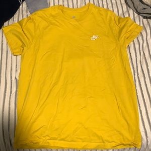 Yellow never worn XL shirt